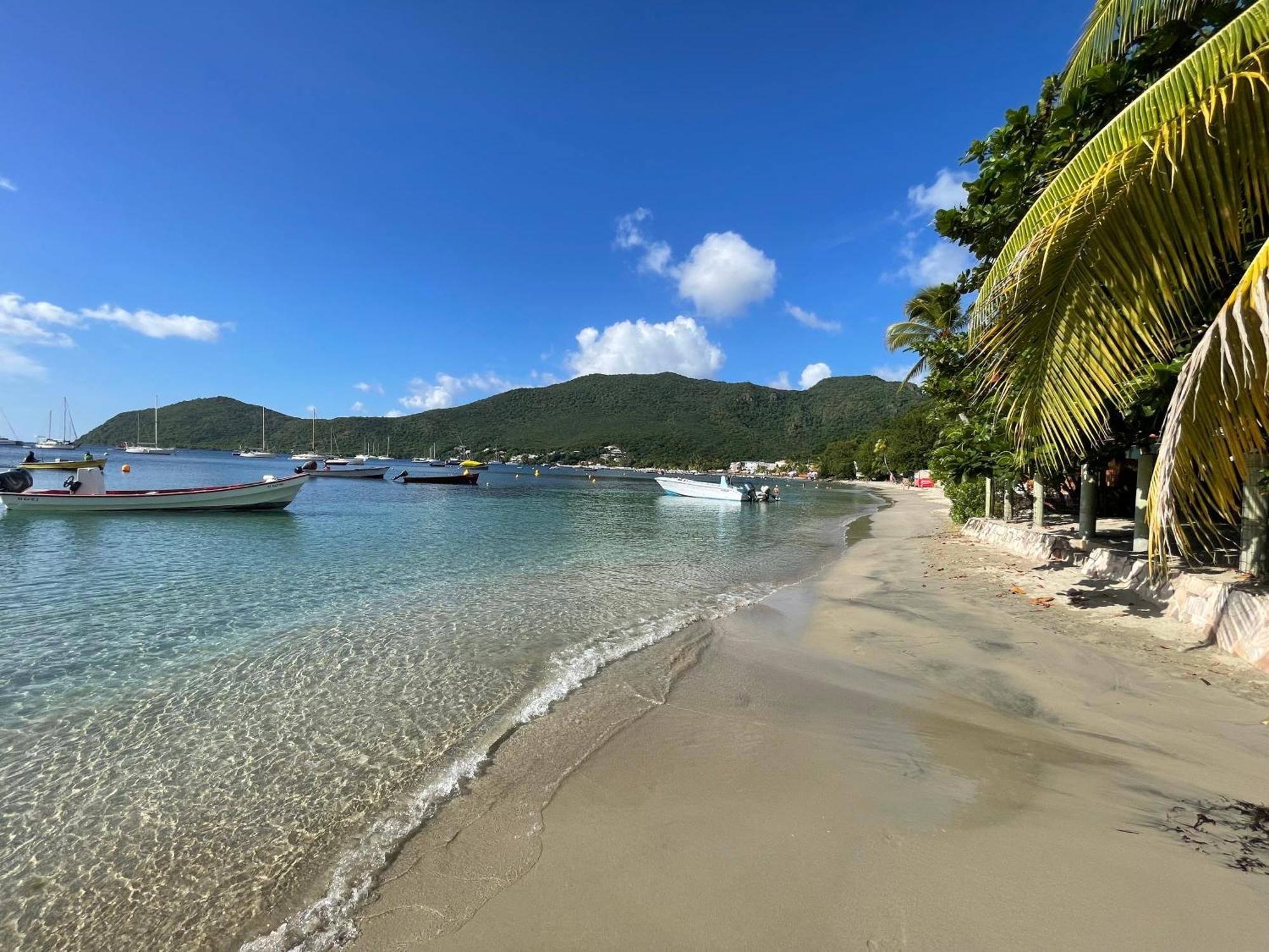 Appartement Vue Mer A 2 Minutes A Pied Des Plages Tartane La Trinite Luaran gambar
